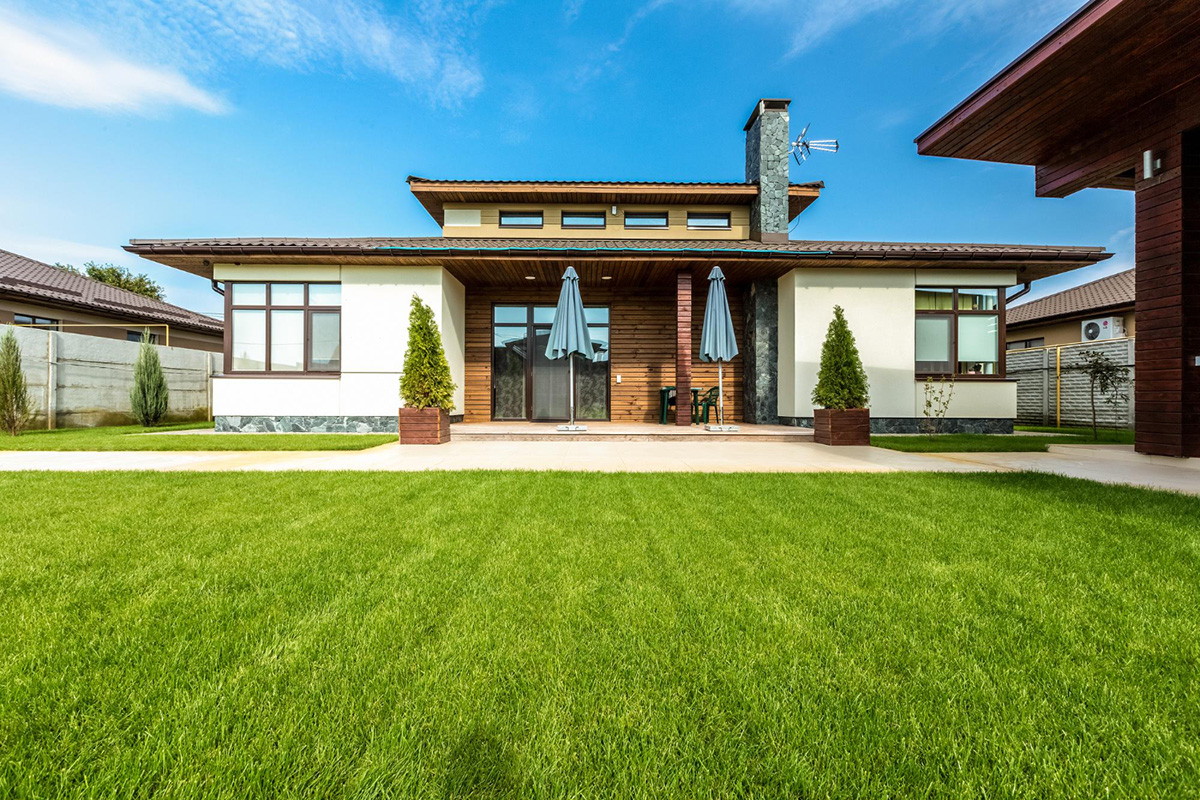 The Importance of Good Landscaping for Your Home's Value
