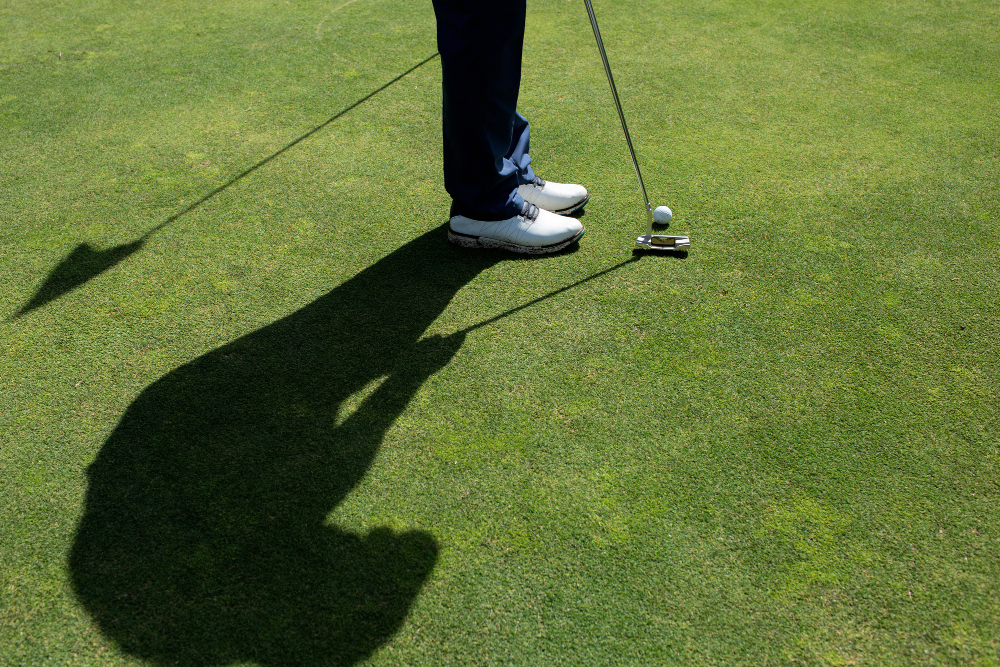 The Benefits of Chipping Green Turf for a Perfect Golfing Experience