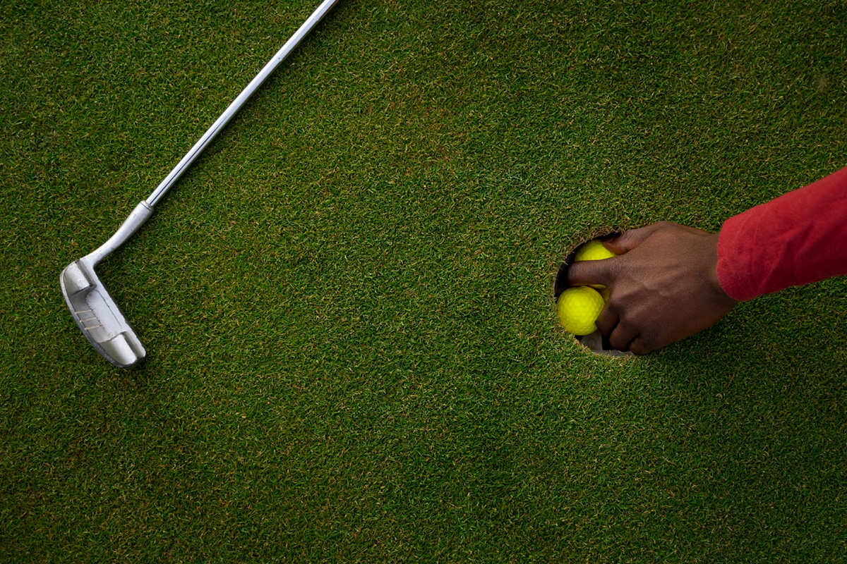 Putting Greens: The Perfect Addition to Your Backyard