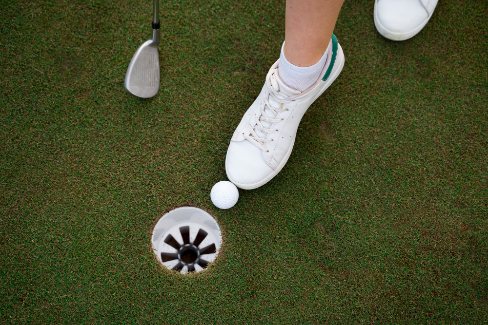 Master Your Short Game with Indoor Chipping Green