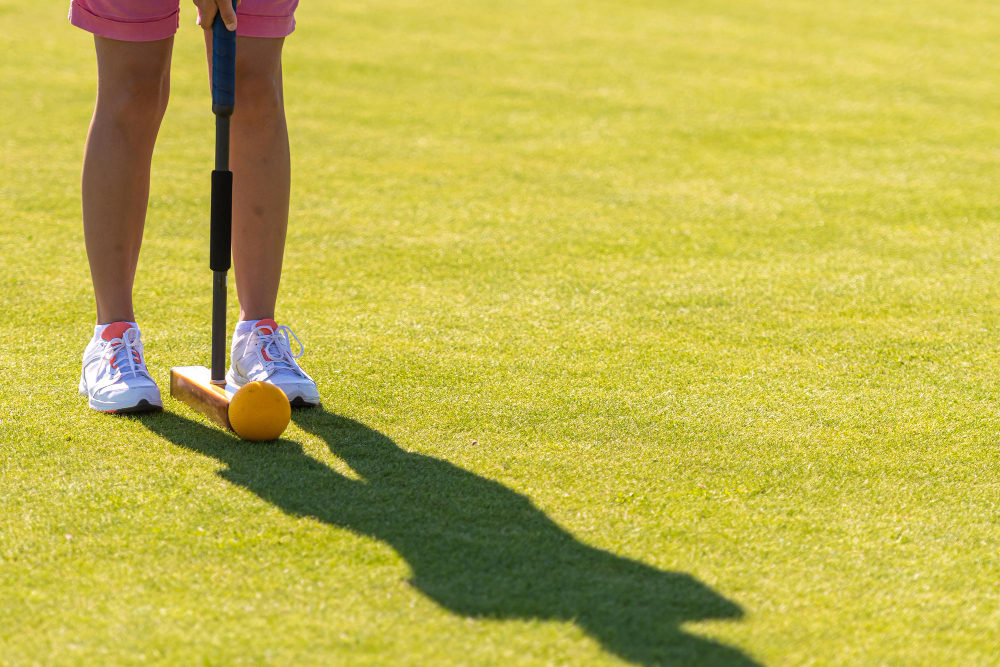 Top Reasons to Install an Artificial Chipping Green Turf