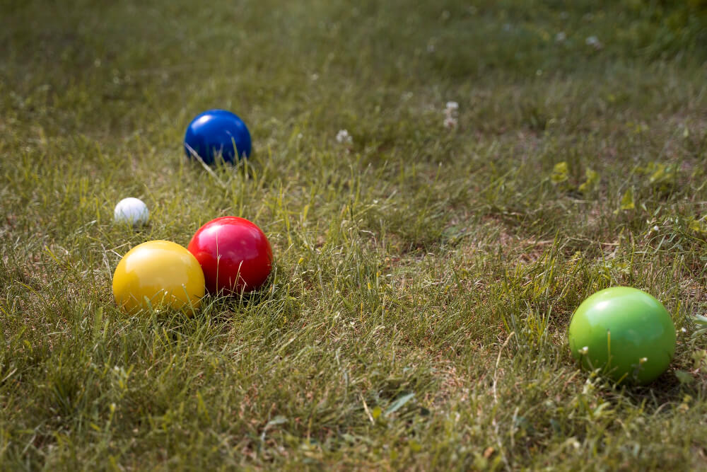 Artificial Turf Bocce Courts vs. Traditional Surfaces